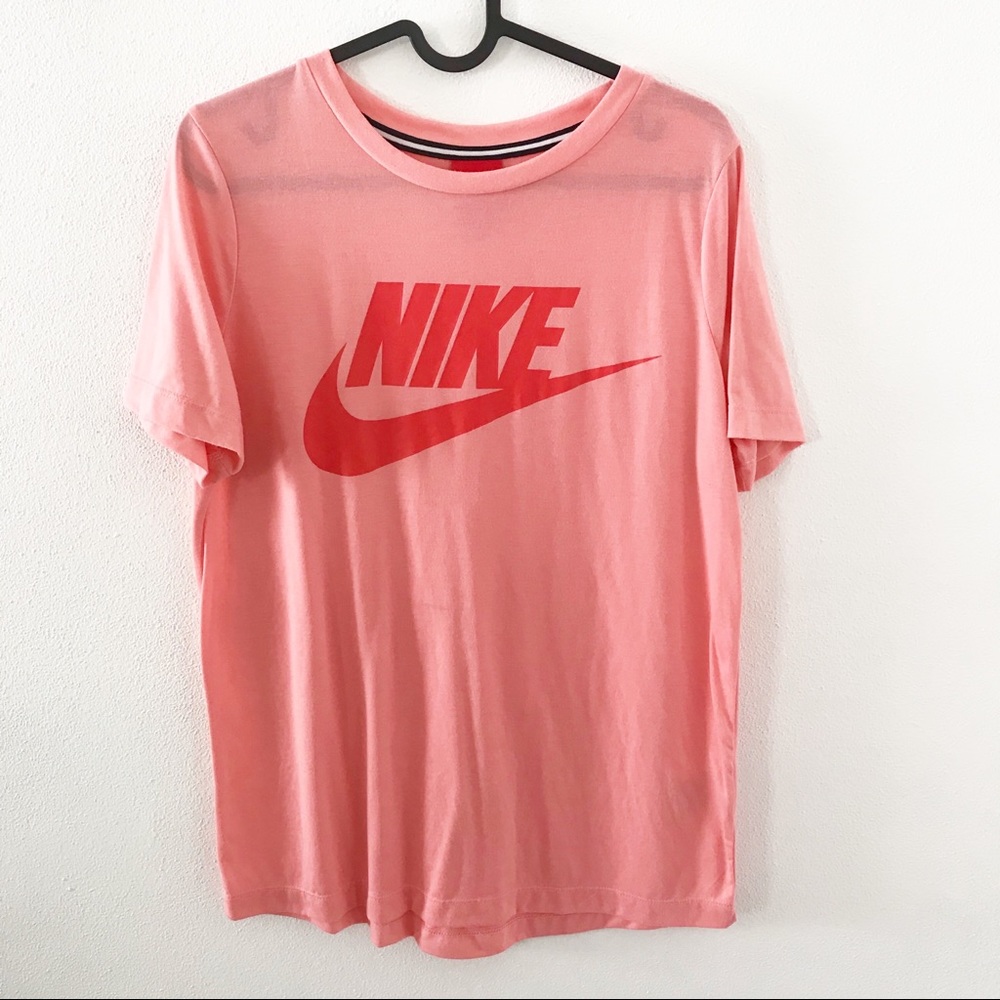 Nike Short Sleeve Logo Te-Medium